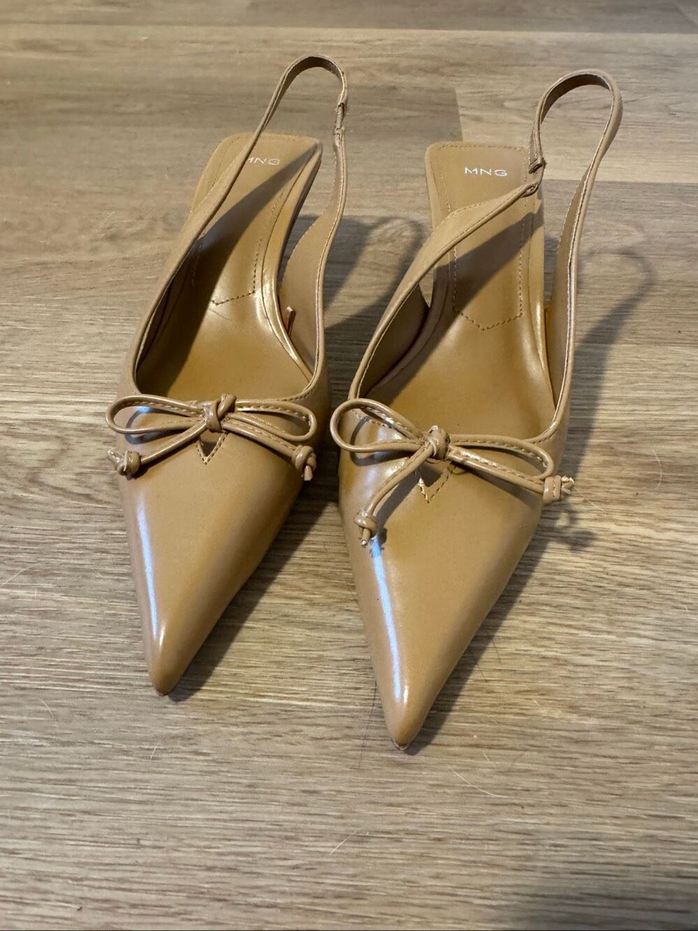 Mango MNG Patent Bow Pointed Toe Slingback Kitten Heels Camel EU 39 US 8.5 - Picture 4 of 9